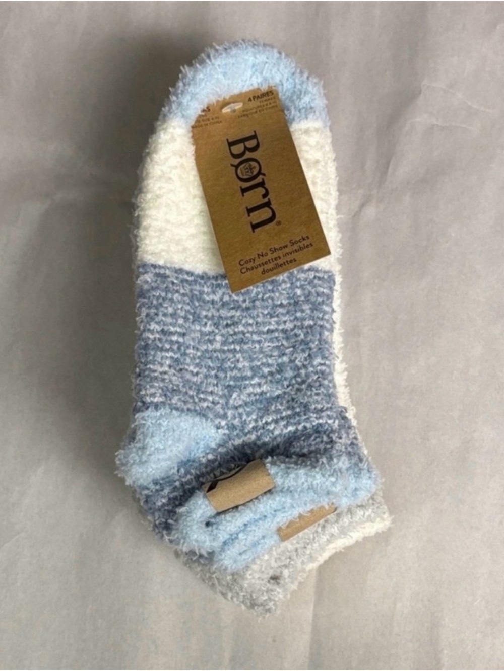 New Born Socks Women’s 4 Pair Blue & White Plush Soft Cozy No Show Socks Casual